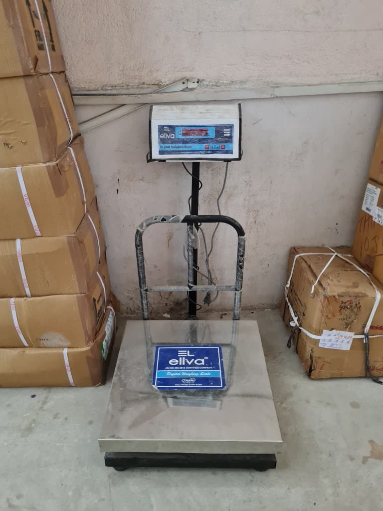 Industrial weighing scale used for warehouse inventory handling in Ranchi